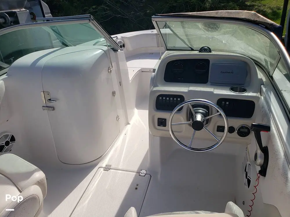 2013 Robalo r207