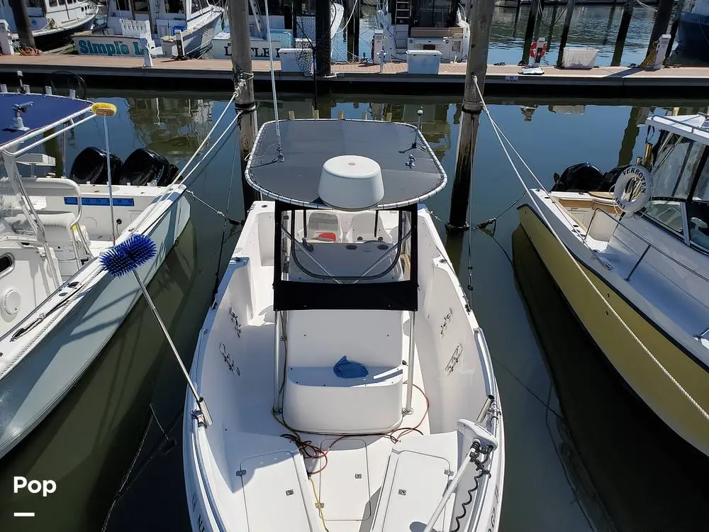 2006 Quest sea quest 2450 bw