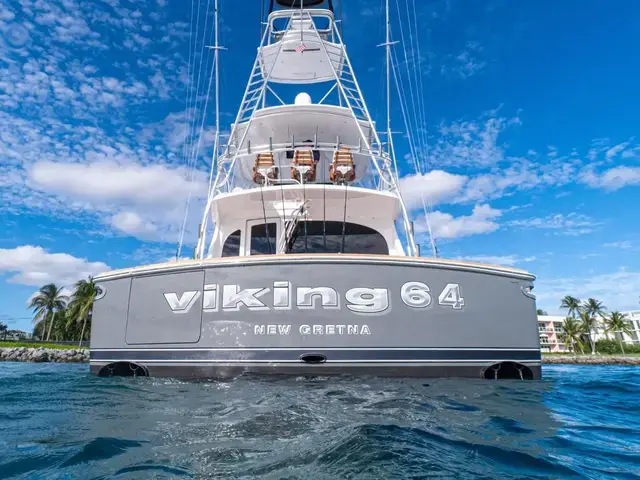 Viking 64 Convertible