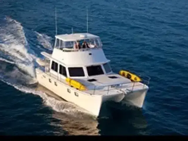 Maine Cat Power Catamaran Flybridge