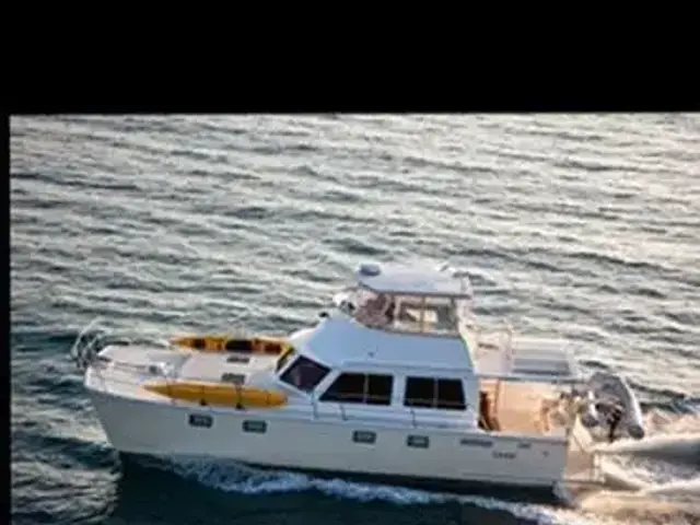 Maine Cat Power Catamaran Flybridge