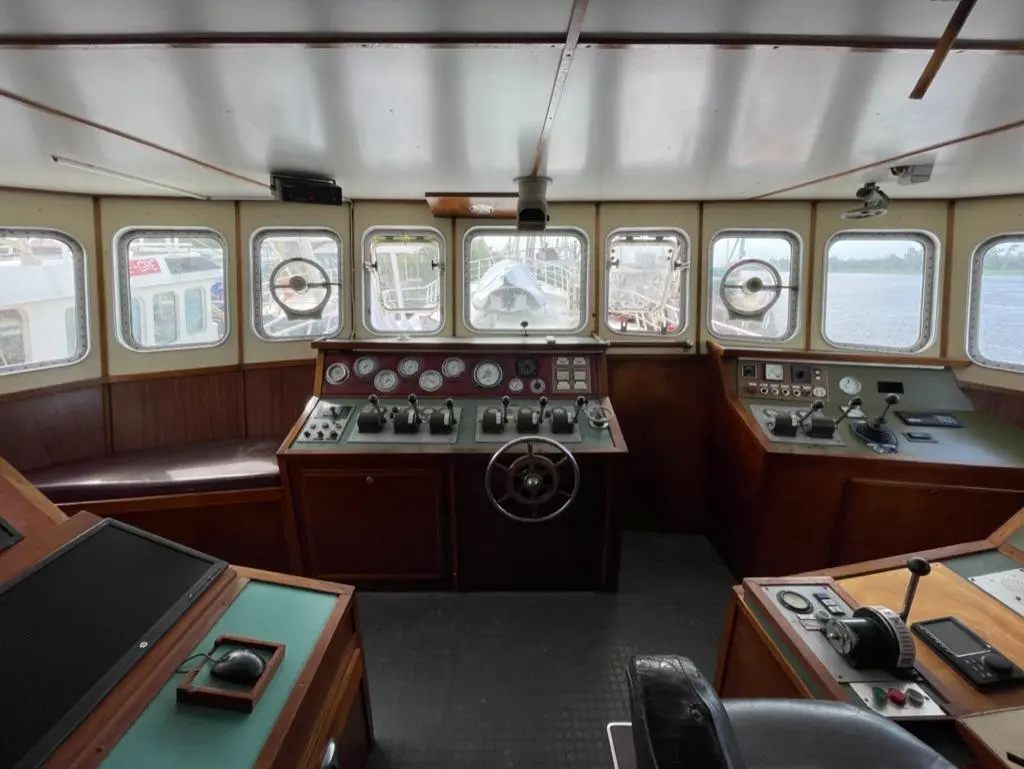 1983 Custom beam trawler