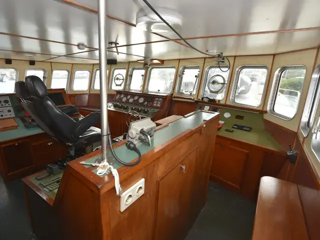 Custom Kotter Beam Trawler