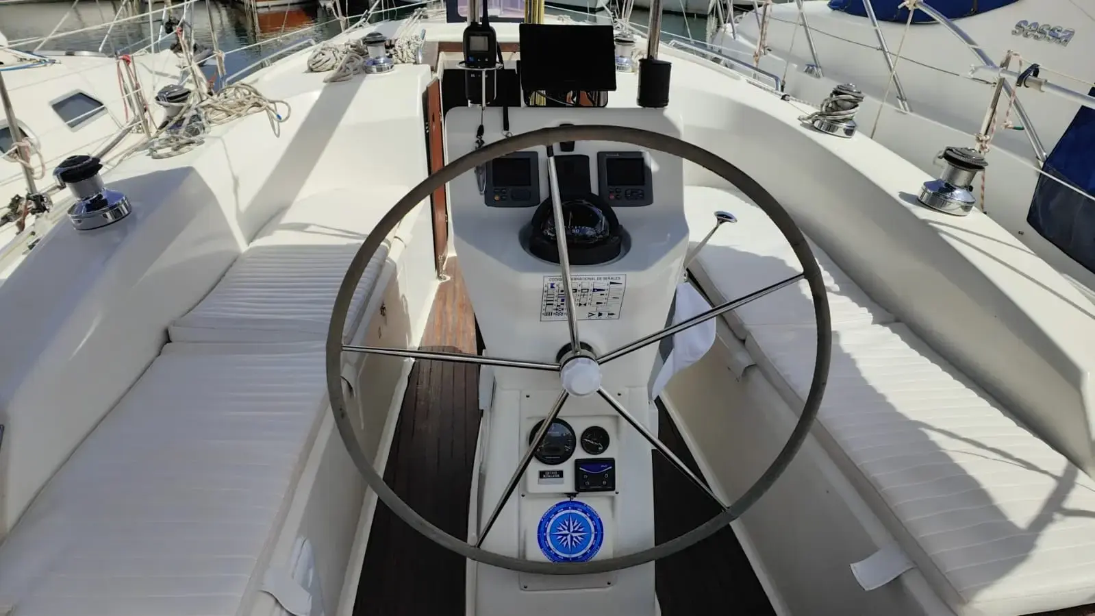 2011 Bavaria 32 cruiser