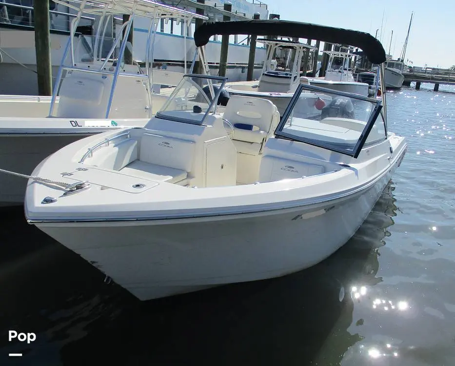 2023 Cobia Boats 220 dc