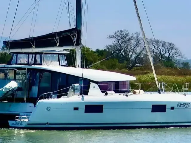 Lagoon 42