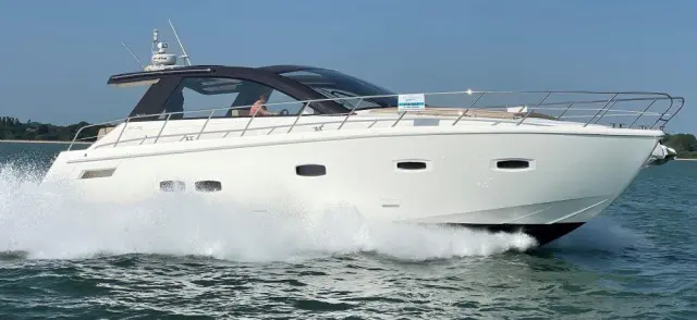 2010 Sealine sc 47