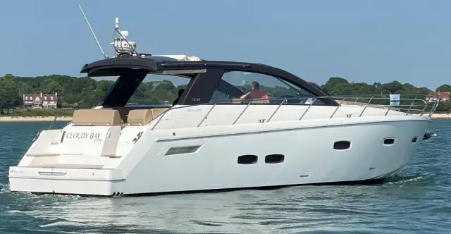 2010 Sealine sc 47