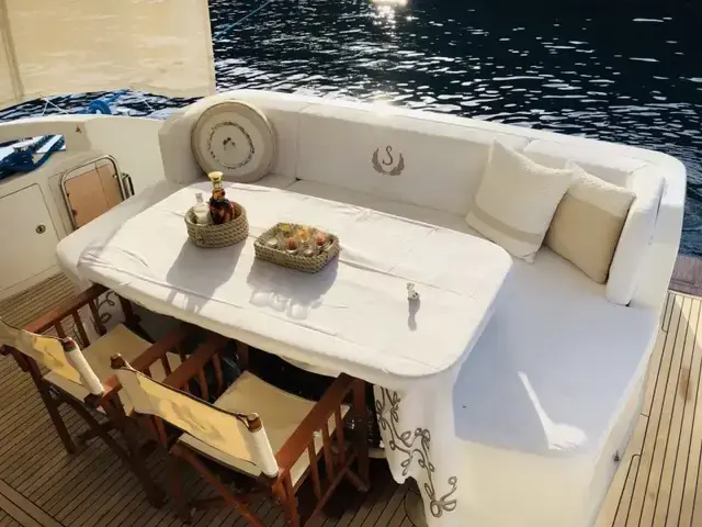 Azimut 64 Flybridge