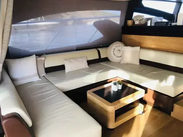 Azimut 64 Flybridge