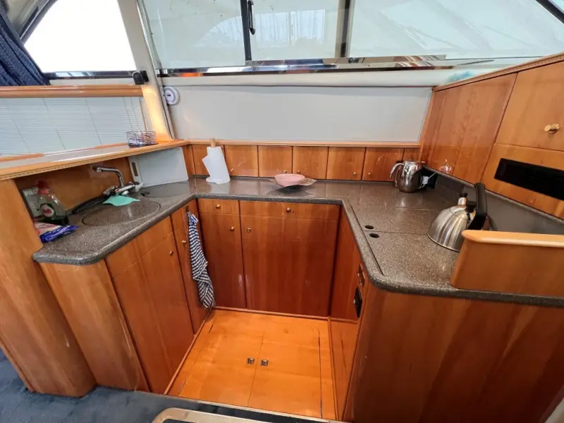 1997 Princess princess 440 fly