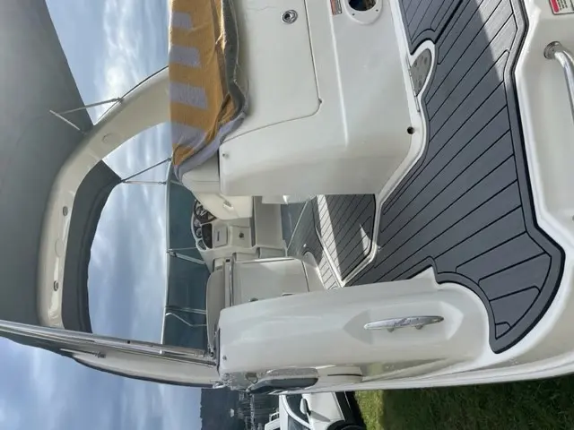 2005 Sea Ray sundancer 275