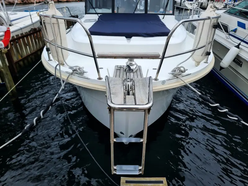 2015 Beneteau swift trawler 34 fly