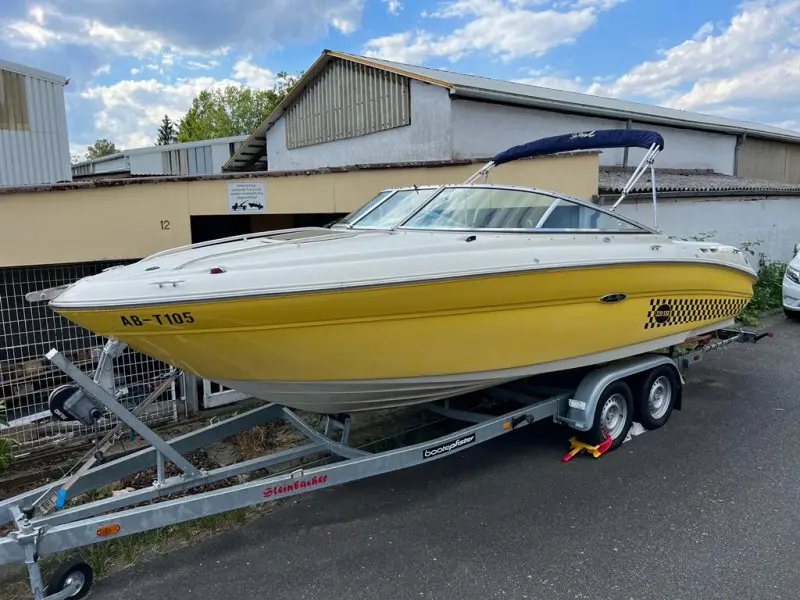 2005 Sea Ray sse 220