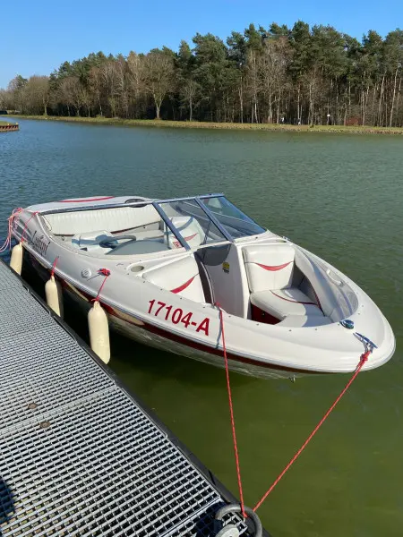 1997 Bayliner 1850 capri