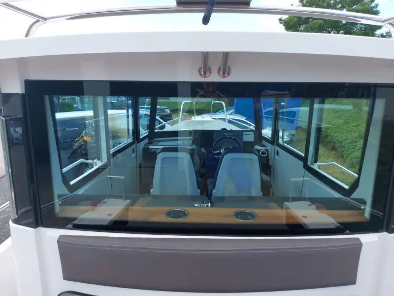 2015 Axopar 28 cabin