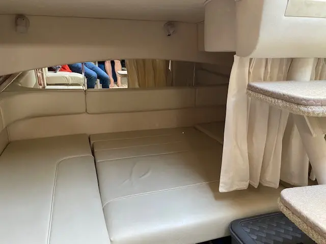 2004 Sea Ray 335 sundancer