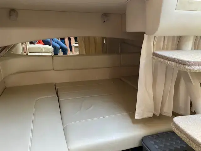 Sea Ray 335 Sundancer