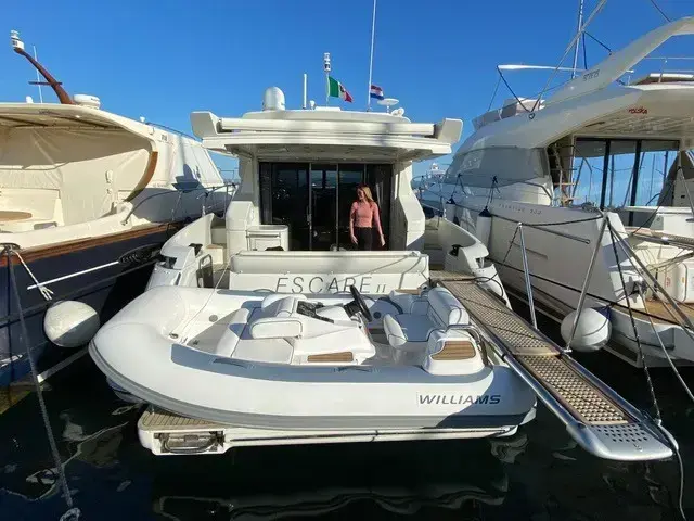 Azimut 43