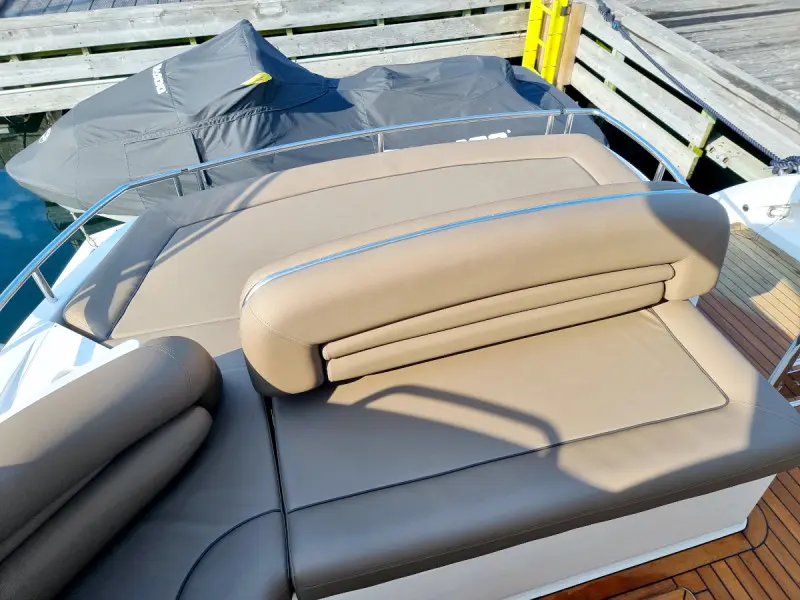 2007 Sunseeker portofino 47