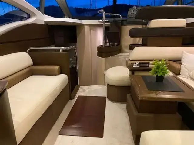 Azimut 43