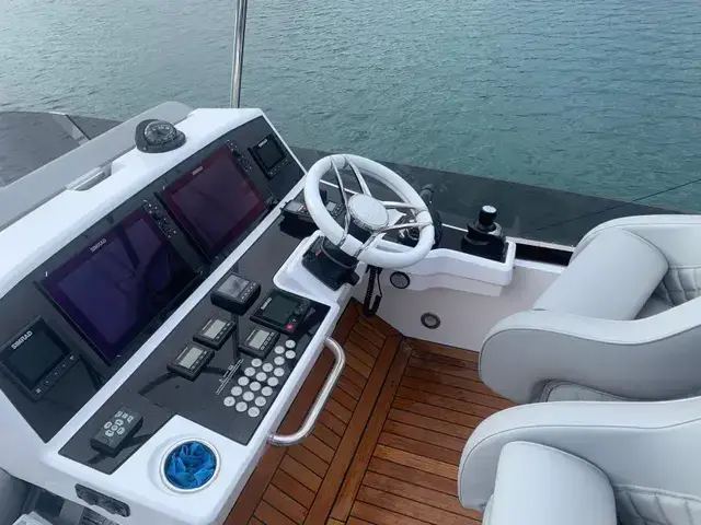 Sunseeker Manhattan 52