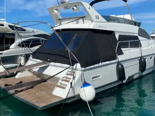 Ferretti Yachts 440 S