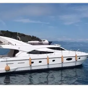 2004 Ferretti Yachts Ferretti 620 Fly