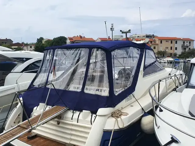 Sunseeker Mustique 42