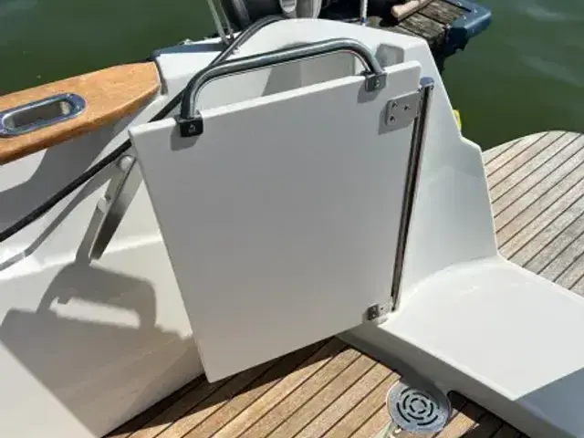 Beneteau Antares 30