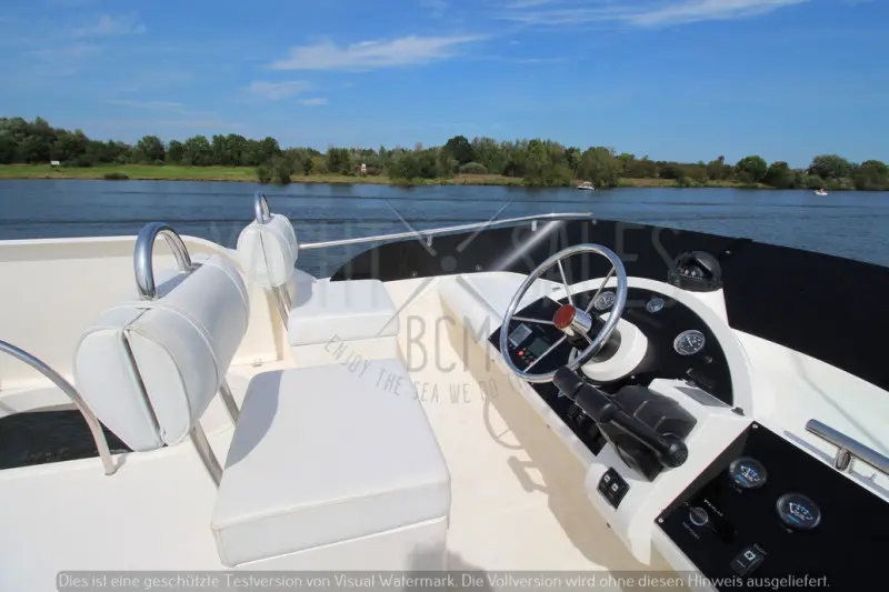 2000 Fairline phantom 38 flybridge