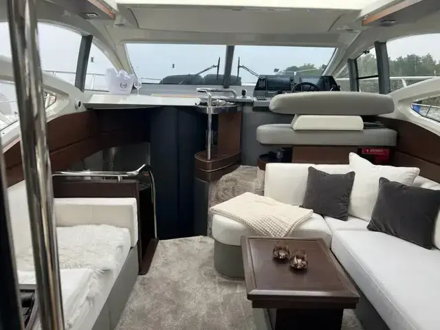 Azimut 43