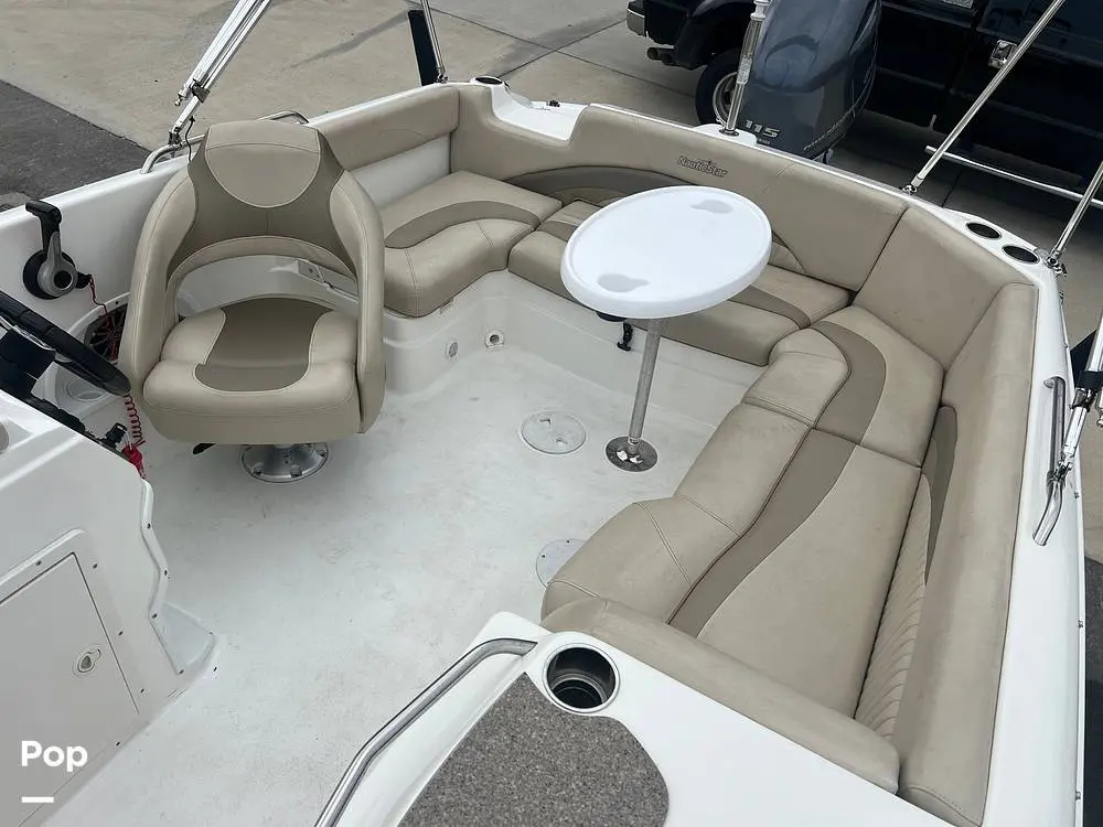 2014 Nauticstar 203 sc