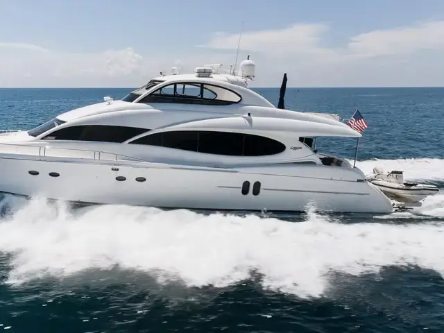 Lazzara Yachts 80 Skylounge M.Y.