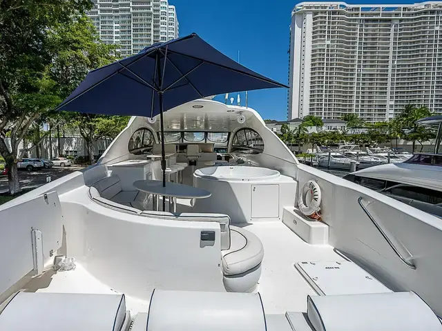 Lazzara Yachts 80 Skylounge M.Y.