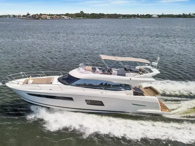 Prestige 550 Flybridge