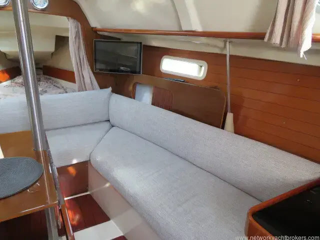 Beneteau Oceanis 281