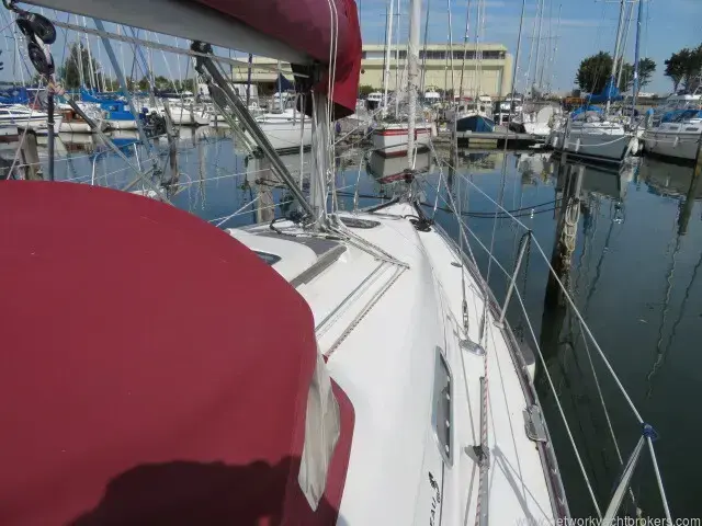 Beneteau Oceanis 281