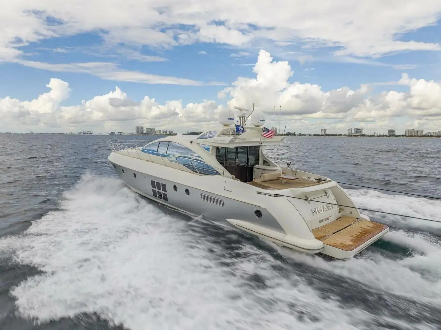 2008 Azimut 62