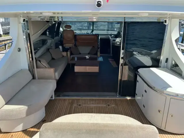 Azimut 62