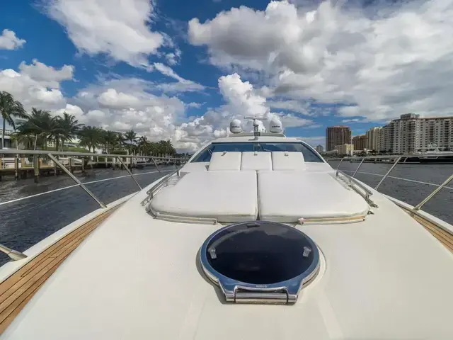 Azimut 62