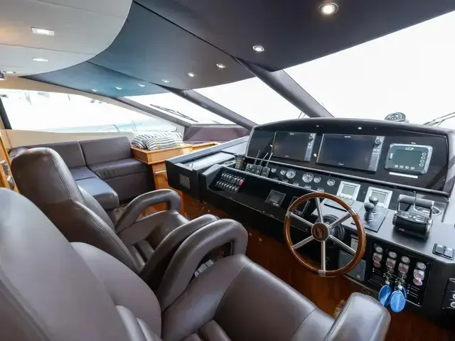 Sunseeker Yacht 88