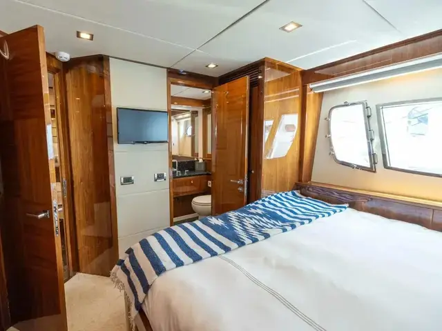 Sunseeker Yacht 88