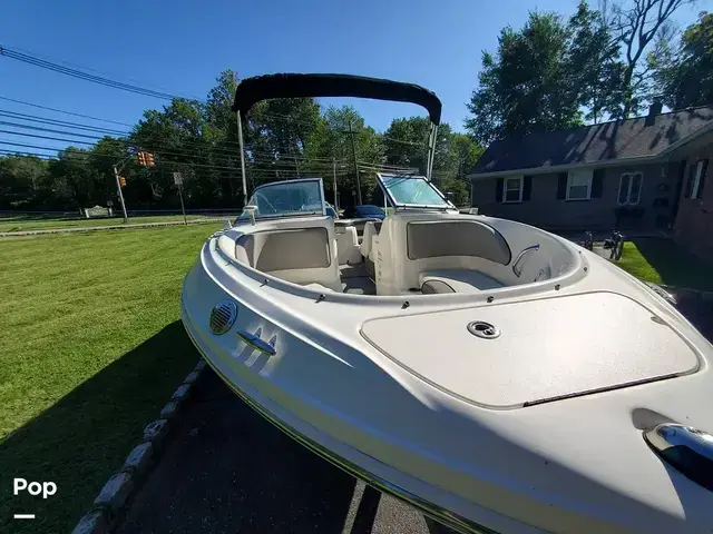 Sea Ray 205 Sport