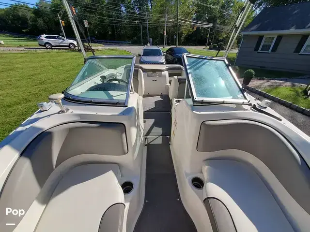 Sea Ray 205 Sport