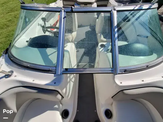 Sea Ray 205 Sport