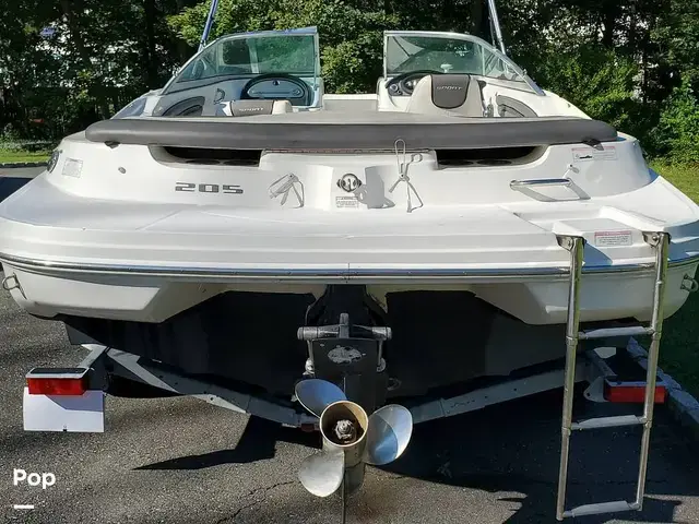 Sea Ray 205 Sport