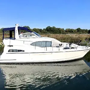 1999 Broom Boats 35cl