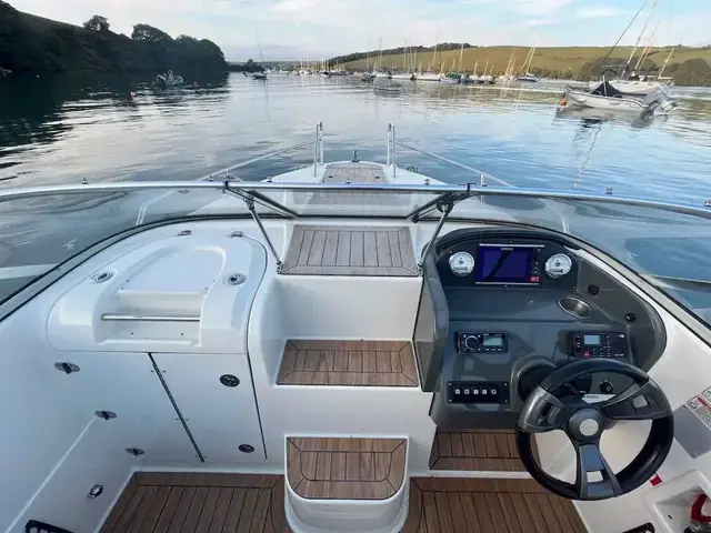 Quicksilver Activ 595 Cruiser