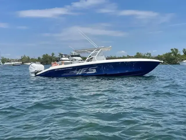 Midnight Express 37' Open